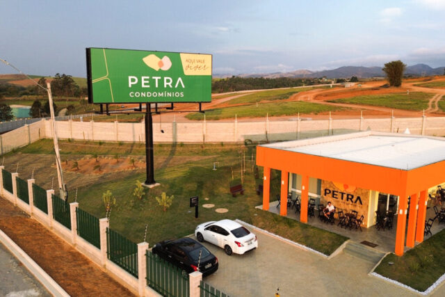 Petra Condomínios Petra Condomínios